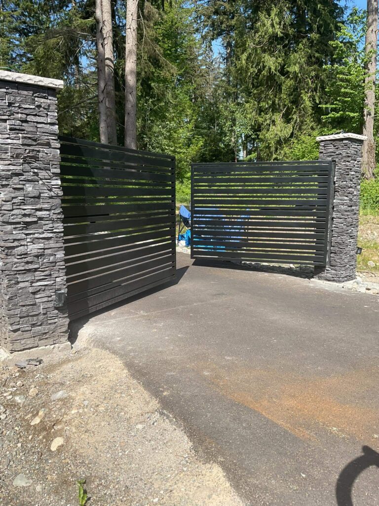 electric gate repair company in Encino, California